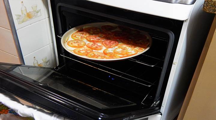 Como fazer pizza simples